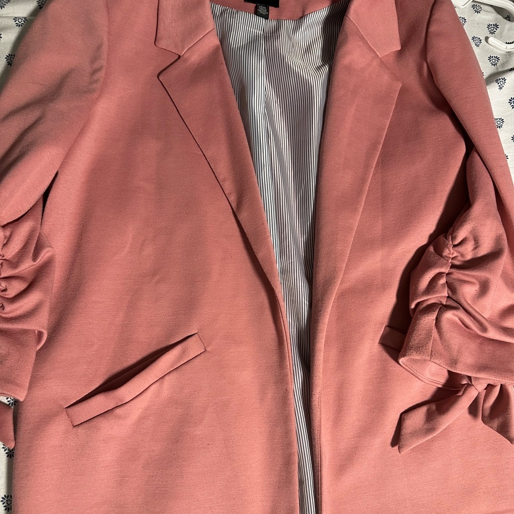 Size M